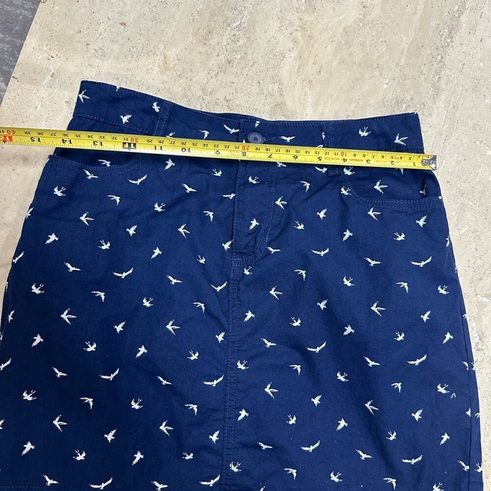 Excellent St. John's Bay Womens Mid Rise Navy Skort Size 6 - Picture 6 of 7